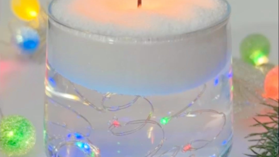 This Sand Wax Candle is a Christmas Cheat You Can Make in Seconds!