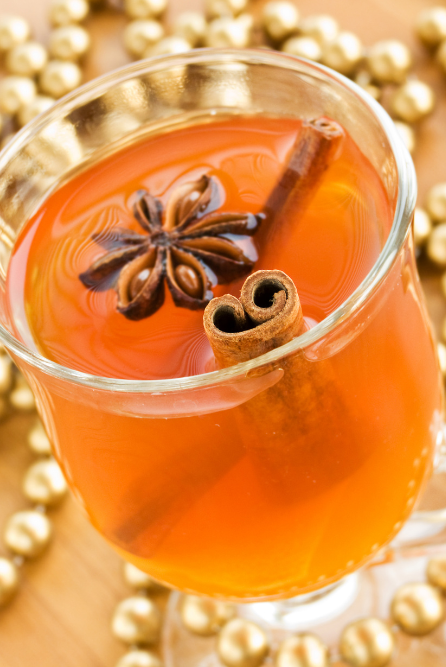 Aromatic Hot Toddy fragrance oil with notes of bourbon and spices - Candlehaven.ca