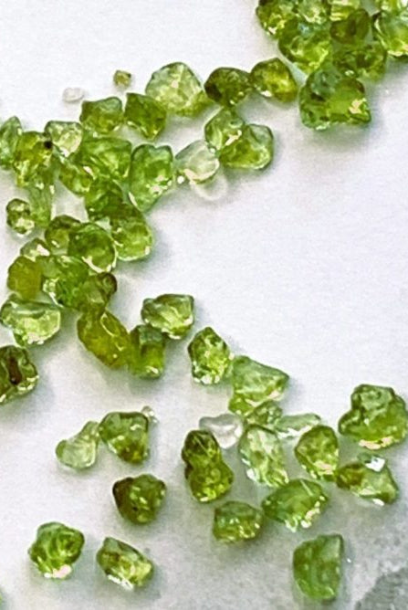 peridot mini chips for candle making and crafts