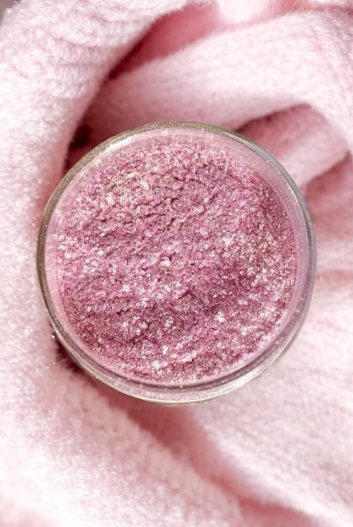 Diamond Sparkle Dust in pink for candle making