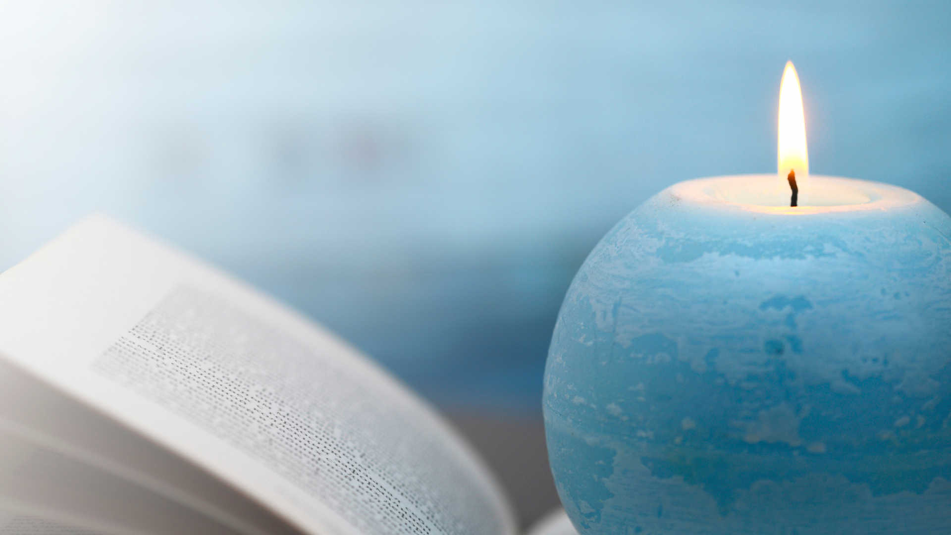 Candles Are the Ultimate Recession Proof Hustle