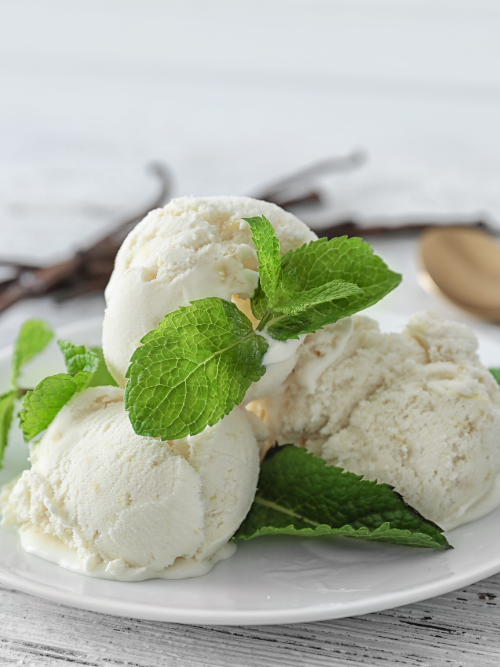 make candles at home with natural waxes and fragrance oils such as minted vanilla