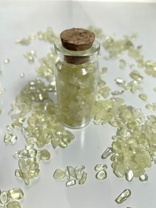 candle decorations | citrine chips from Candlehaven 