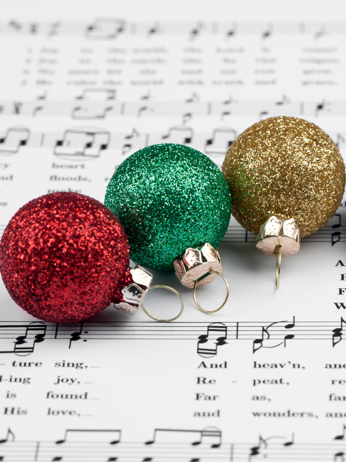 Candle making supplies such as fragrance oils, candle vessels, and natural waxes are available at Candlehaven.ca