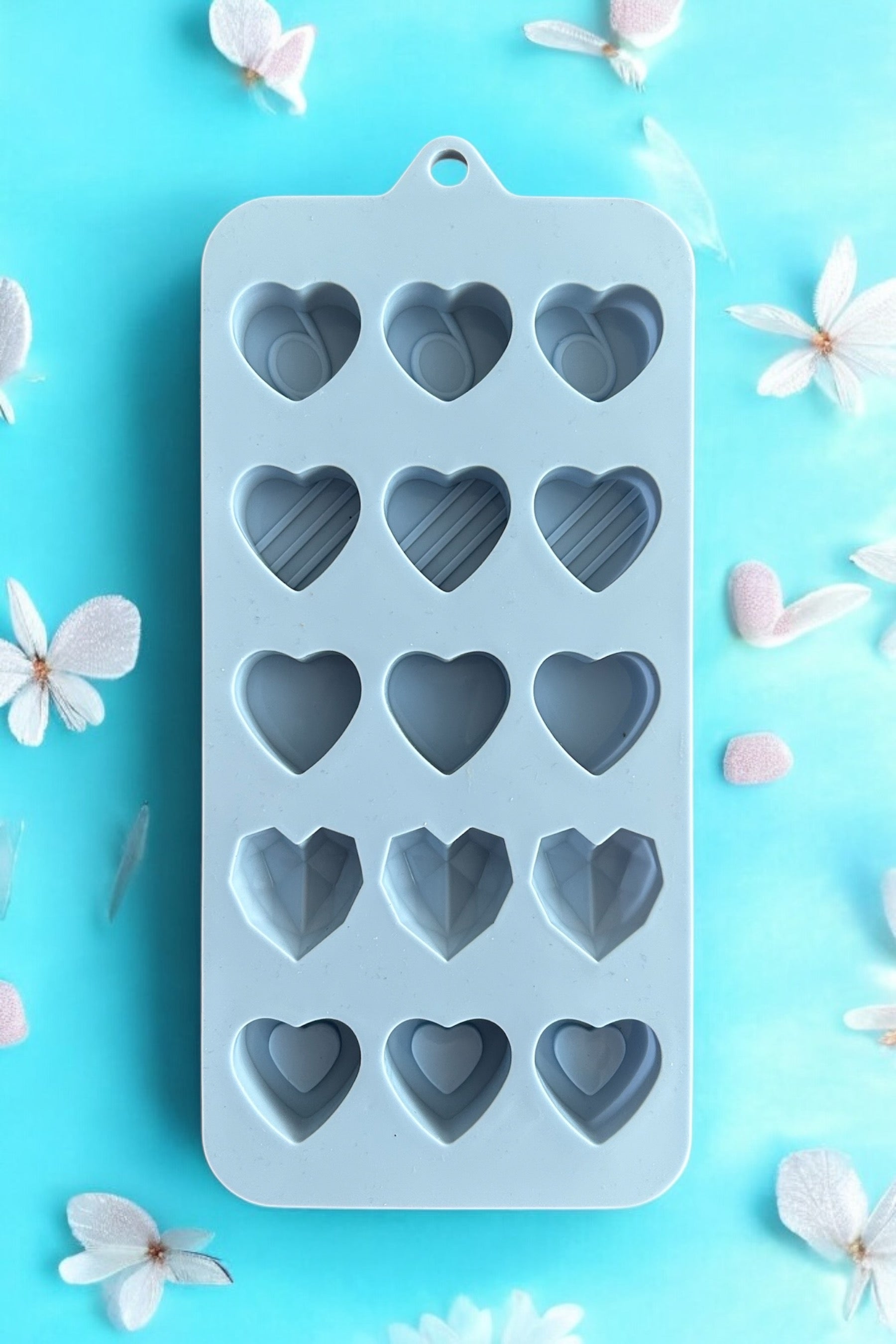 Hearts Tray Silicone Mold: An exciting way to make candles